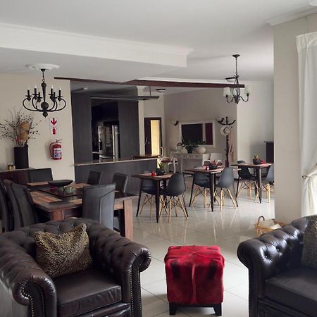 Cora'S Boutique Bed & Breakfast Swakopmund Exteriör bild