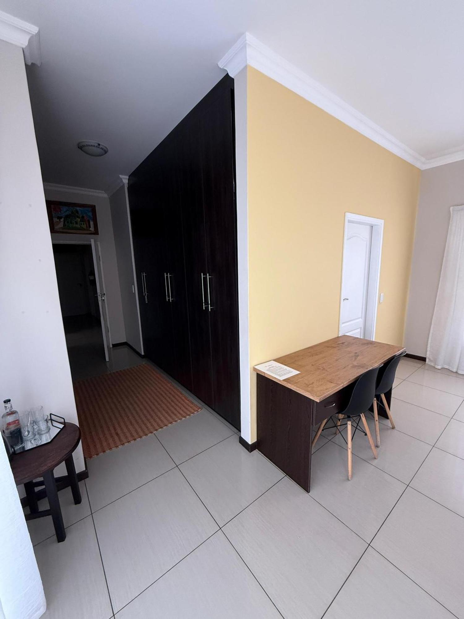 Cora'S Boutique Bed & Breakfast Swakopmund Exteriör bild
